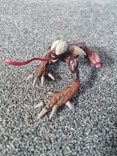Toy biz resident evil - 2, series