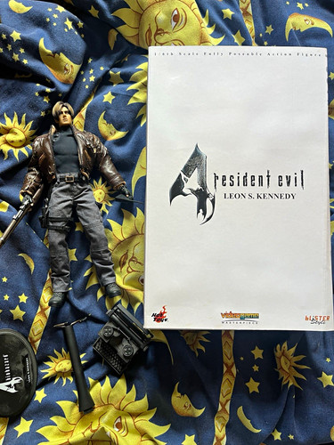 Hot toys resident evil leon - resident, 4