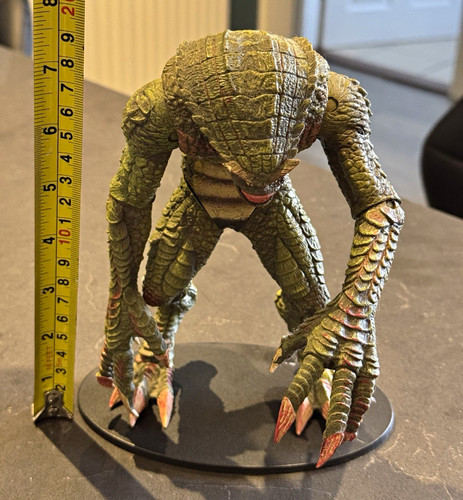 Resident evil neca - resident, hunter