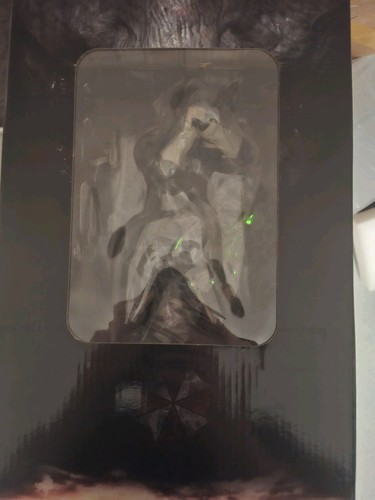 Boxed resident evil leon - resident,
