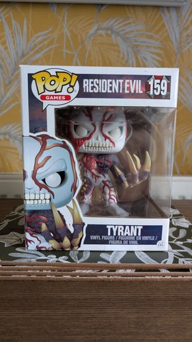Funko pop vinyl - :, resident